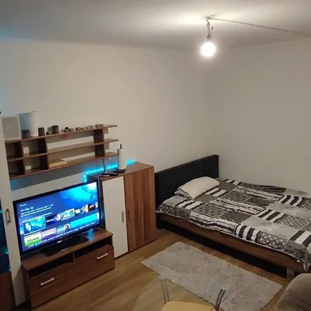 דירה Gemuetliches Es Handelt Sich Hier Um Ein Private-zimmer In Einer Mit Gemeinsamen Badezimmer Nicht Um *